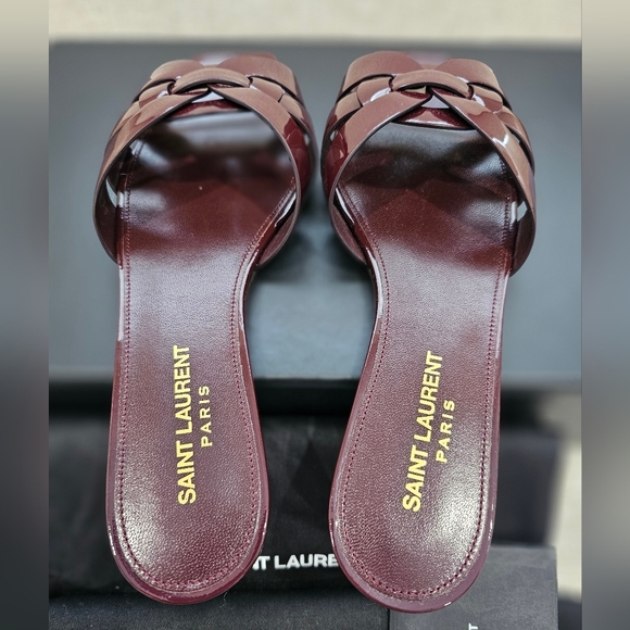 TRIBUTE MULES IN PATENT LEATHER - Picture 5 of 12